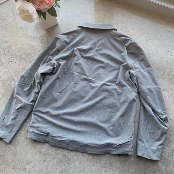 Lululemon Interurban warmth Jacket Grey - Picture 7 of 8